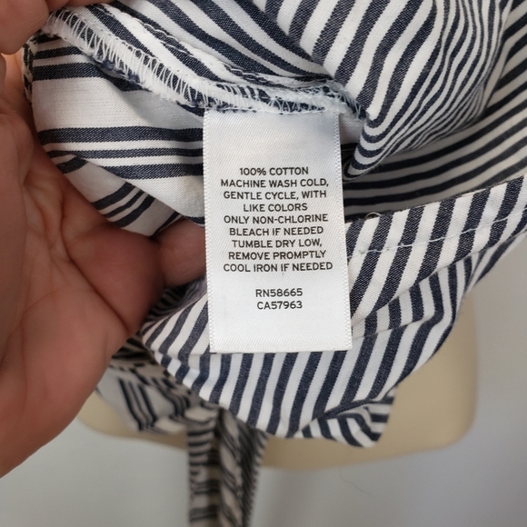 Treasure & Bond Wrap Camisole Top Cropped White Navy Mixed Stripe size medium - Picture 7 of 9